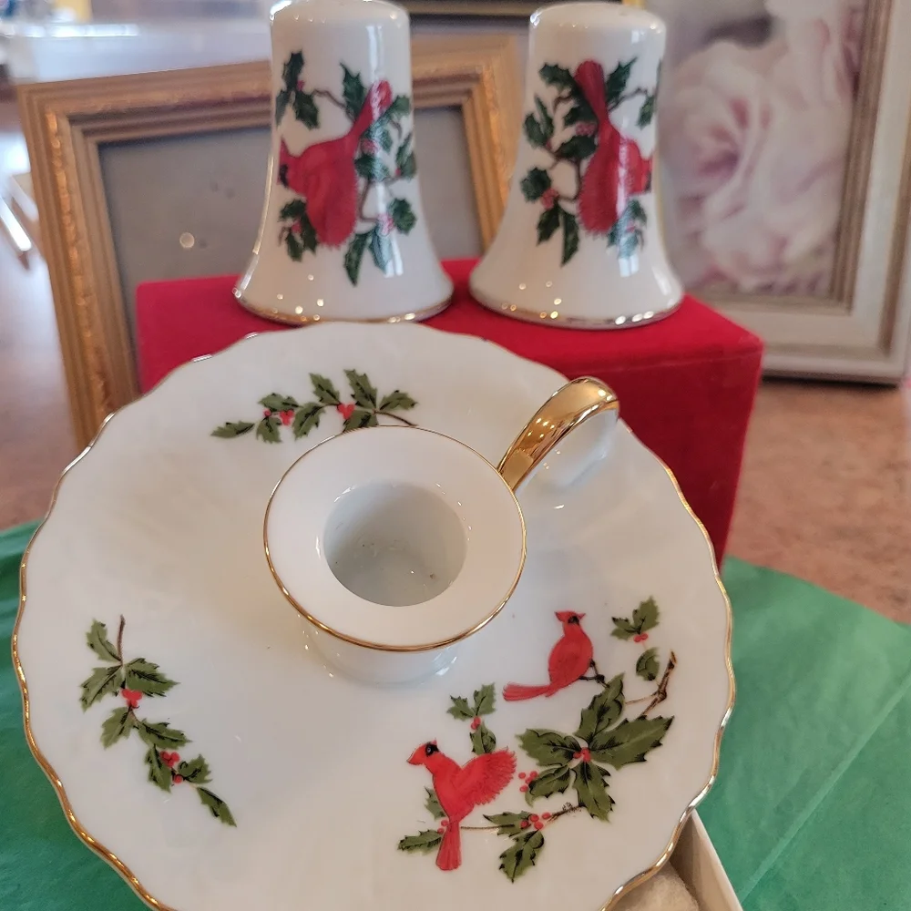 Vintage Lefton Salt & Pepper Shakers & Candle Holder ~ Christmas Cardinal Motif